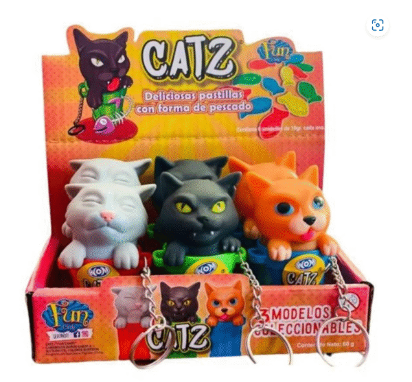 WOM Catz  18 x 6 display